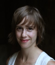 Julia Landau